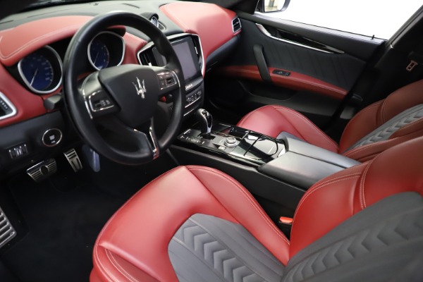 Used 2018 Maserati Ghibli SQ4 GranLusso for sale Sold at Alfa Romeo of Greenwich in Greenwich CT 06830 8
