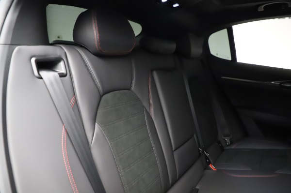 New 2021 Alfa Romeo Stelvio Quadrifoglio for sale Sold at Alfa Romeo of Greenwich in Greenwich CT 06830 26