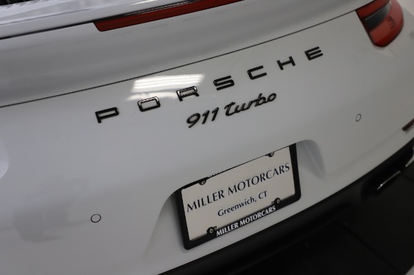 Used 2018 Porsche 911 Turbo for sale Sold at Alfa Romeo of Greenwich in Greenwich CT 06830 27