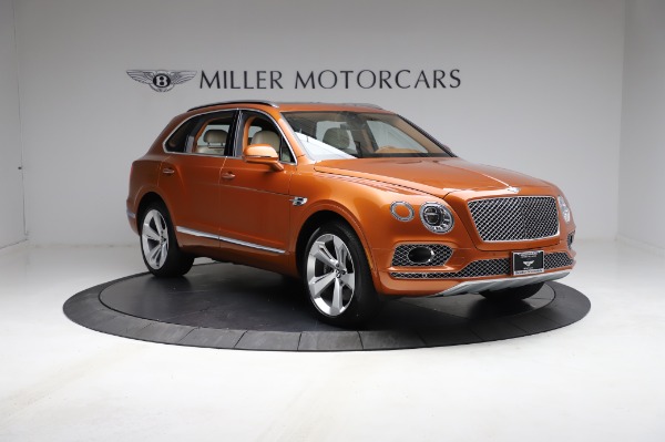 Used 2018 Bentley Bentayga Onyx Edition for sale $149,900 at Alfa Romeo of Greenwich in Greenwich CT 06830 11
