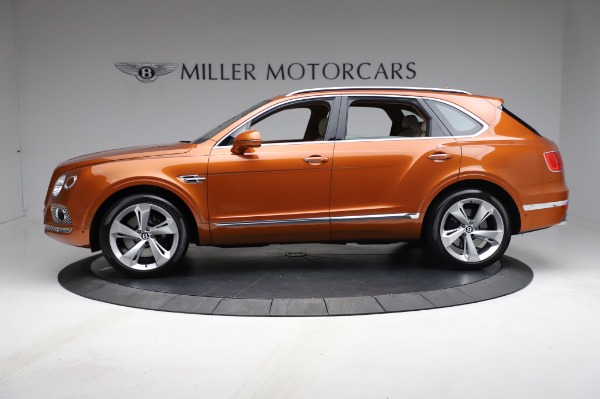 Used 2018 Bentley Bentayga Onyx Edition for sale $149,900 at Alfa Romeo of Greenwich in Greenwich CT 06830 3