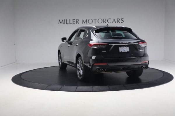 Used 2021 Maserati Levante S Q4 GranSport for sale Sold at Alfa Romeo of Greenwich in Greenwich CT 06830 12