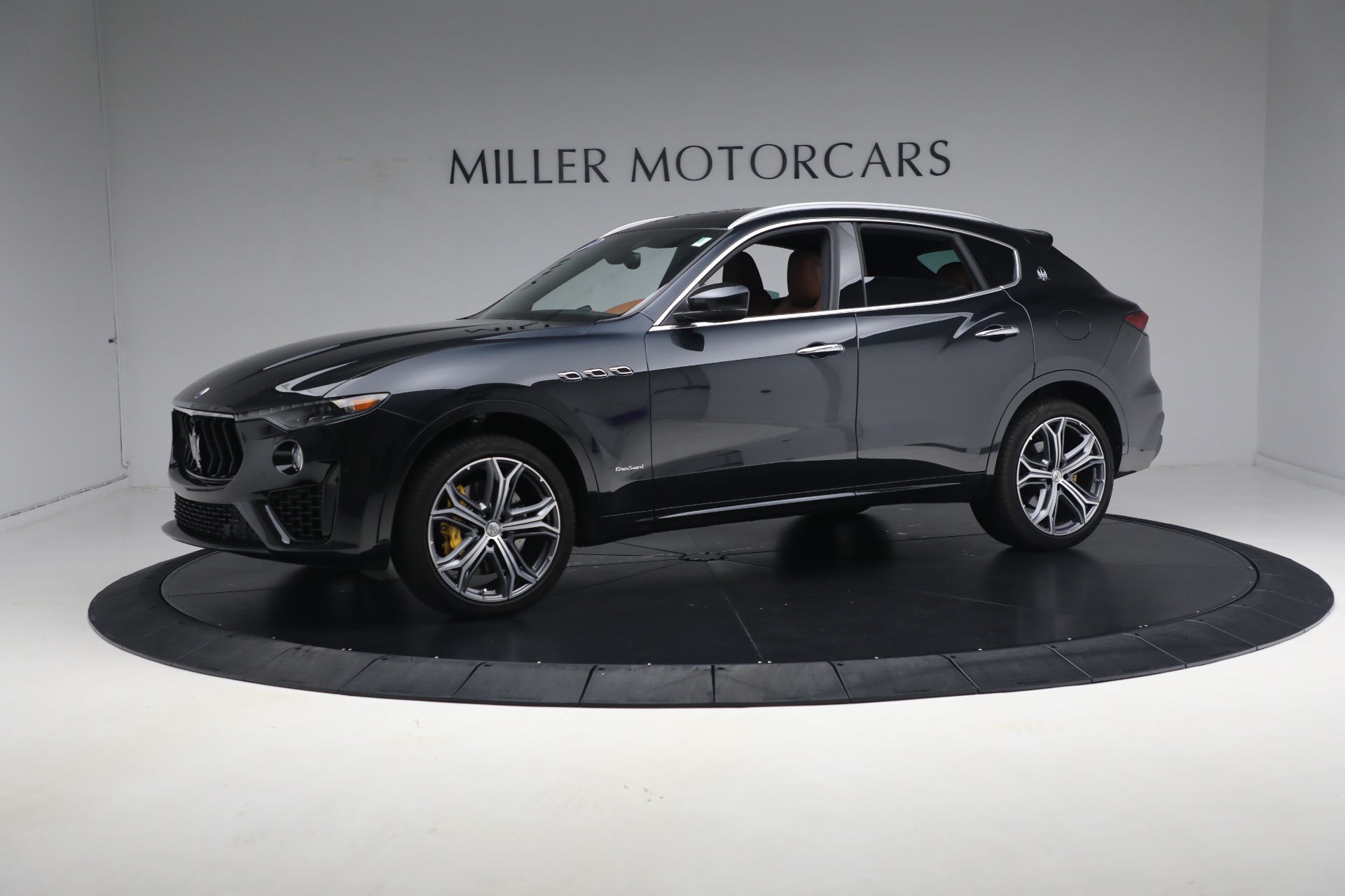 Used 2021 Maserati Levante S Q4 GranSport for sale Sold at Alfa Romeo of Greenwich in Greenwich CT 06830 1