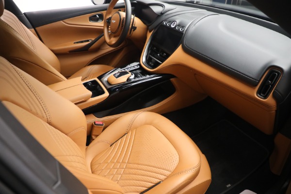 Used 2021 Aston Martin DBX for sale Sold at Alfa Romeo of Greenwich in Greenwich CT 06830 25