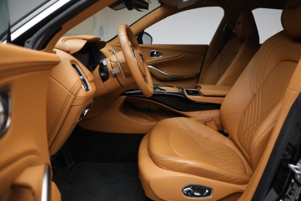 Used 2021 Aston Martin DBX for sale Sold at Alfa Romeo of Greenwich in Greenwich CT 06830 14