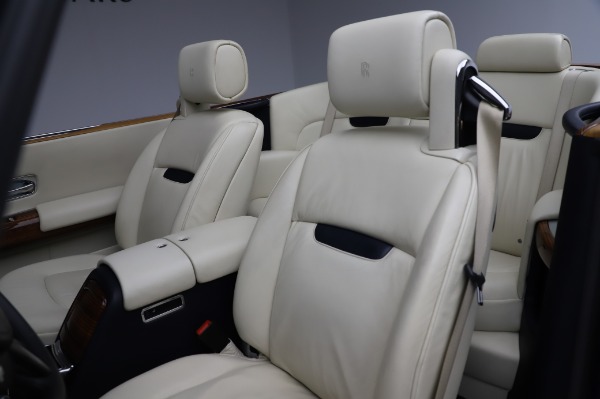 Used 2009 Rolls-Royce Phantom Drophead Coupe for sale Sold at Alfa Romeo of Greenwich in Greenwich CT 06830 22