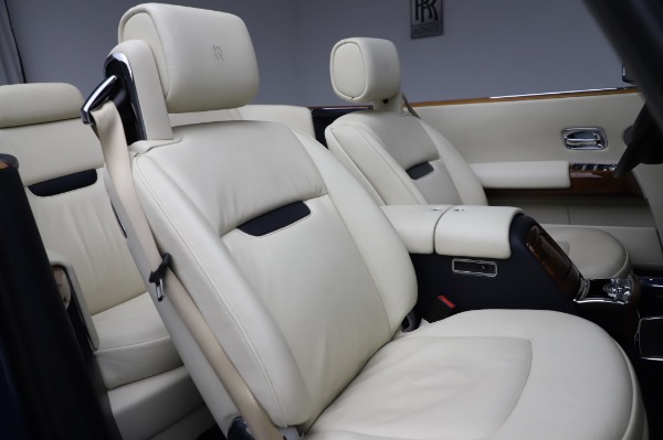 Used 2009 Rolls-Royce Phantom Drophead Coupe for sale Sold at Alfa Romeo of Greenwich in Greenwich CT 06830 26