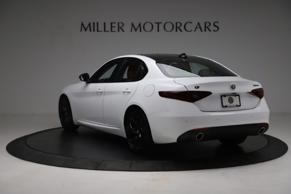 New 2021 Alfa Romeo Giulia Q4 for sale Sold at Alfa Romeo of Greenwich in Greenwich CT 06830 5