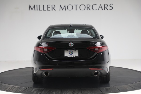 New 2021 Alfa Romeo Giulia Q4 for sale Sold at Alfa Romeo of Greenwich in Greenwich CT 06830 6