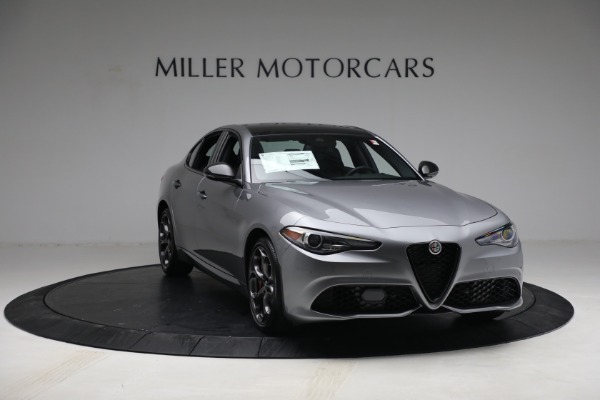 Used 2021 Alfa Romeo Giulia Ti Sport Q4 for sale Sold at Alfa Romeo of Greenwich in Greenwich CT 06830 11