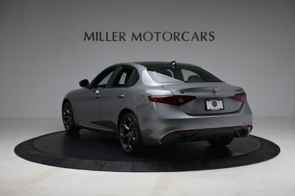 Used 2021 Alfa Romeo Giulia Ti Sport Q4 for sale Sold at Alfa Romeo of Greenwich in Greenwich CT 06830 5