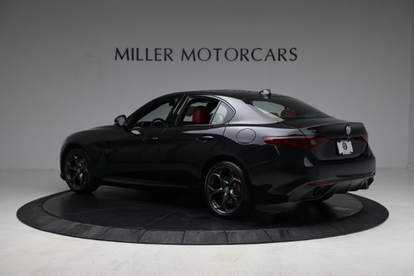 New 2021 Alfa Romeo Giulia Ti Sport Q4 for sale Sold at Alfa Romeo of Greenwich in Greenwich CT 06830 4