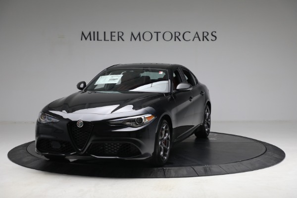 New 2021 Alfa Romeo Giulia Ti Sport Q4 for sale Sold at Alfa Romeo of Greenwich in Greenwich CT 06830 1