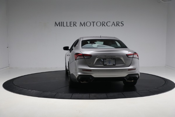 Used 2021 Maserati Ghibli S Q4 for sale Sold at Alfa Romeo of Greenwich in Greenwich CT 06830 12