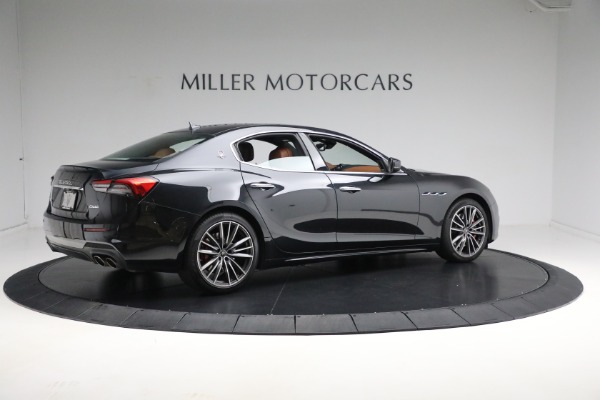 Used 2021 Maserati Ghibli S Q4 for sale Sold at Alfa Romeo of Greenwich in Greenwich CT 06830 16
