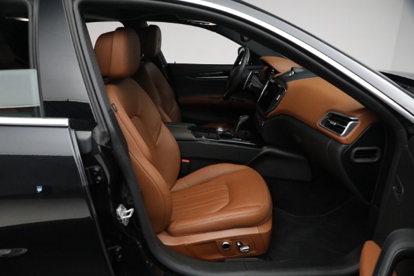 Used 2021 Maserati Ghibli S Q4 for sale Sold at Alfa Romeo of Greenwich in Greenwich CT 06830 27