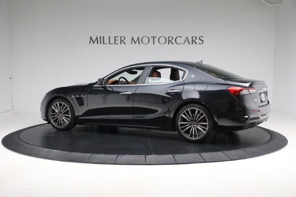 New 2021 Maserati Ghibli S Q4 for sale Sold at Alfa Romeo of Greenwich in Greenwich CT 06830 8