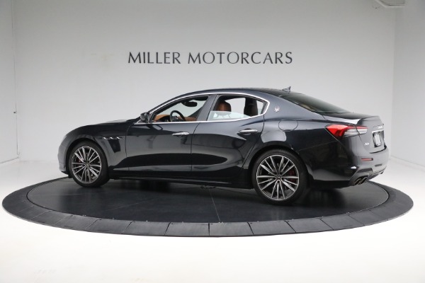 Used 2021 Maserati Ghibli S Q4 for sale Sold at Alfa Romeo of Greenwich in Greenwich CT 06830 8