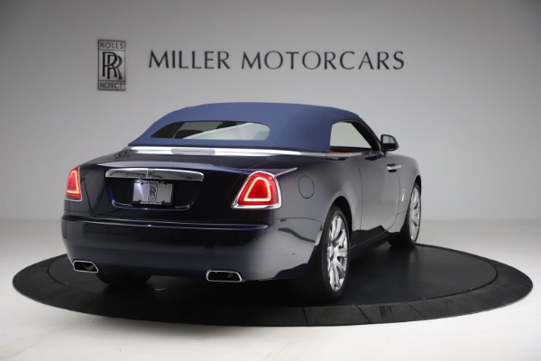 Used 2016 Rolls-Royce Dawn for sale Sold at Alfa Romeo of Greenwich in Greenwich CT 06830 15