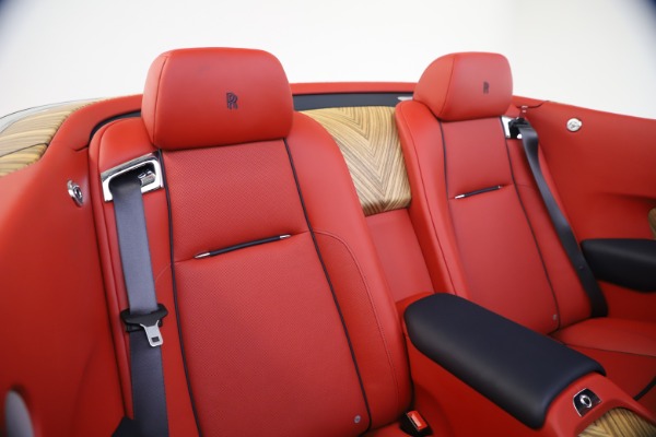 Used 2016 Rolls-Royce Dawn for sale Sold at Alfa Romeo of Greenwich in Greenwich CT 06830 23