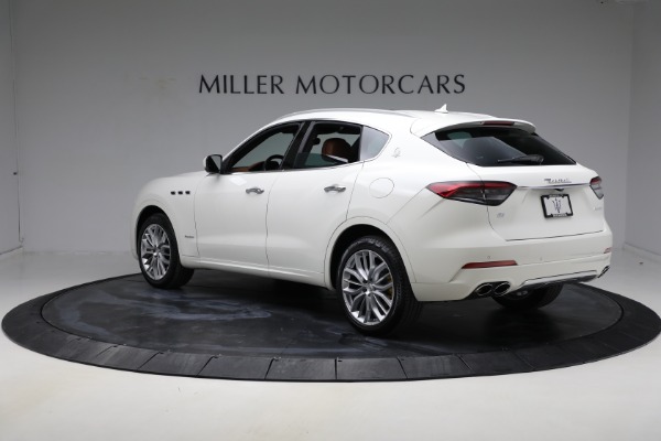 Used 2021 Maserati Levante Q4 GranLusso for sale Sold at Alfa Romeo of Greenwich in Greenwich CT 06830 3