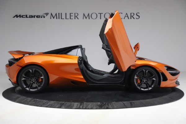 Used 2020 McLaren 720S Spider for sale $335,900 at Alfa Romeo of Greenwich in Greenwich CT 06830 21