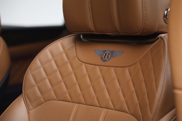 Used 2018 Bentley Bentayga W12 Signature for sale $109,900 at Alfa Romeo of Greenwich in Greenwich CT 06830 20