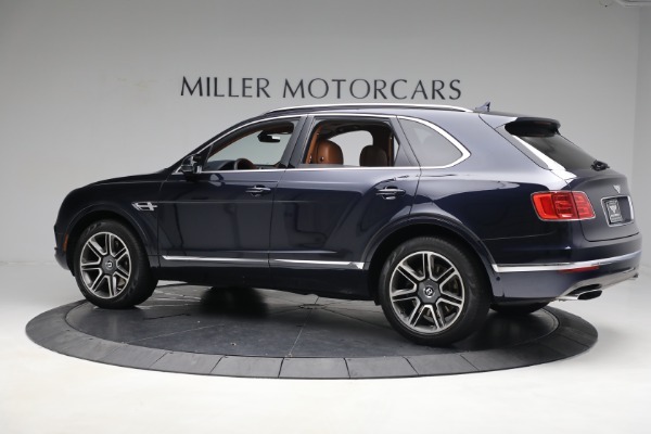 Used 2018 Bentley Bentayga W12 Signature for sale Sold at Alfa Romeo of Greenwich in Greenwich CT 06830 4