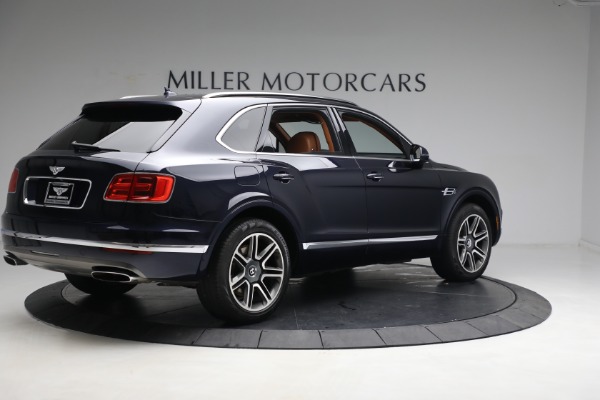 Used 2018 Bentley Bentayga W12 Signature for sale $109,900 at Alfa Romeo of Greenwich in Greenwich CT 06830 8