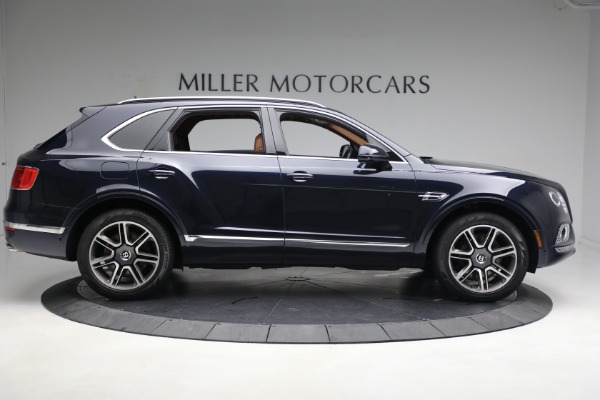 Used 2018 Bentley Bentayga W12 Signature for sale $109,900 at Alfa Romeo of Greenwich in Greenwich CT 06830 9