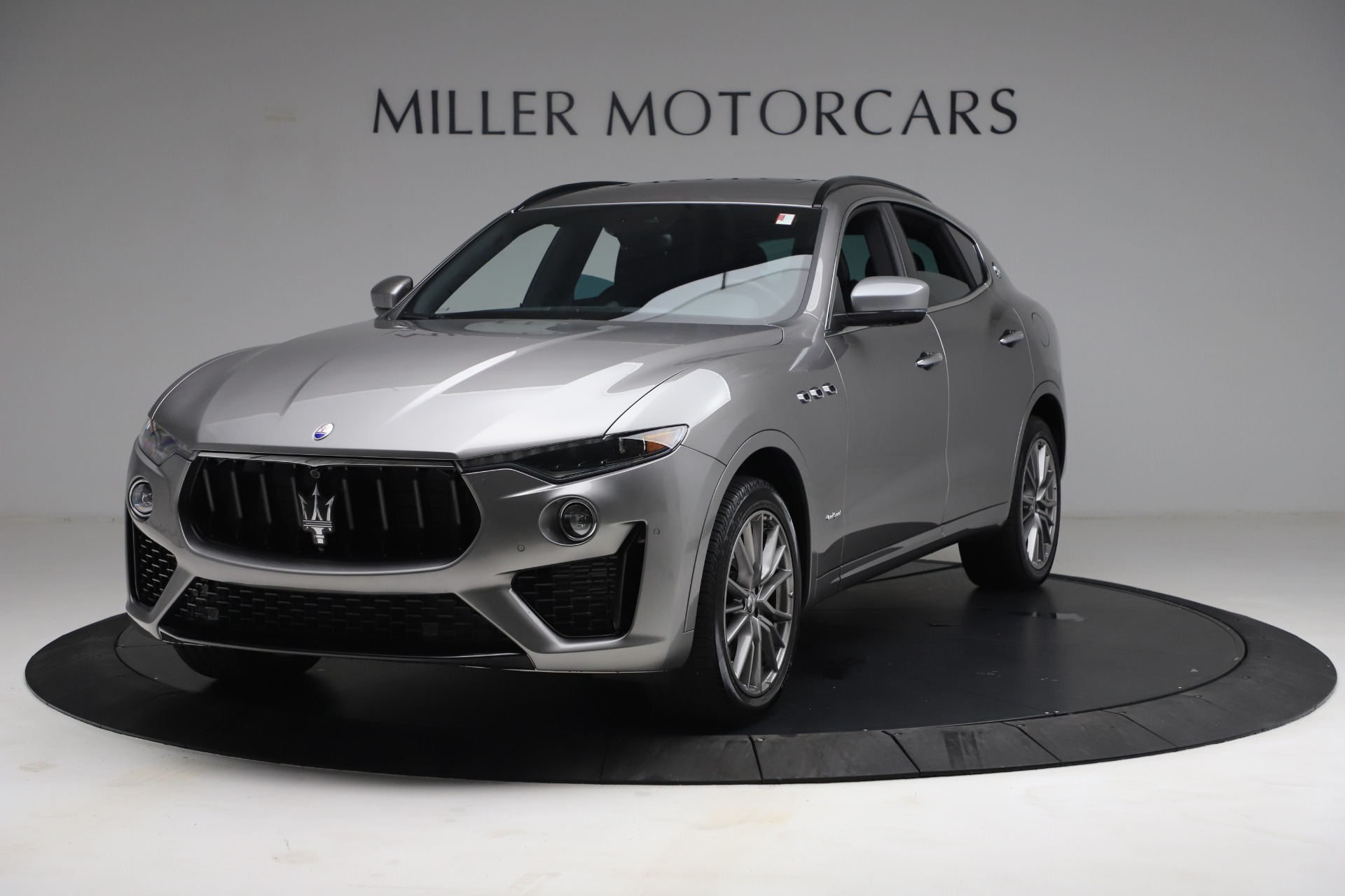 New 2021 Maserati Levante GranSport for sale $73,900 at Alfa Romeo of Greenwich in Greenwich CT 06830 1