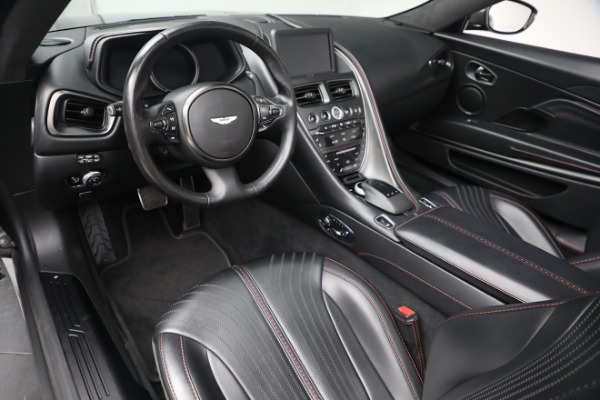 Used 2019 Aston Martin DB11 Volante for sale $201,900 at Alfa Romeo of Greenwich in Greenwich CT 06830 19