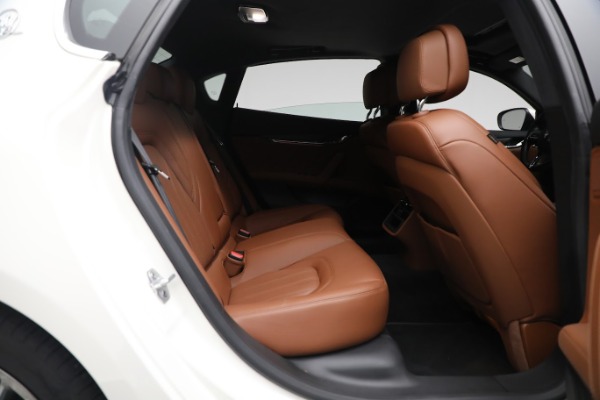 Used 2021 Maserati Quattroporte S Q4 GranLusso for sale $79,995 at Alfa Romeo of Greenwich in Greenwich CT 06830 19