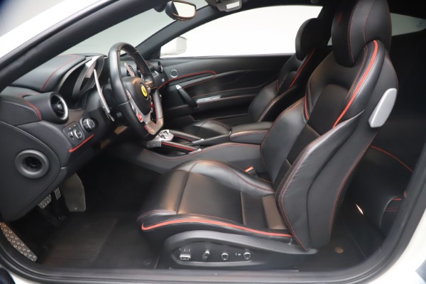 Used 2015 Ferrari FF for sale Sold at Alfa Romeo of Greenwich in Greenwich CT 06830 16