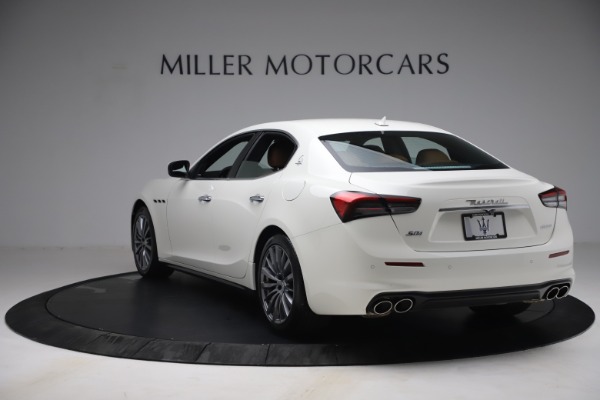 New 2021 Maserati Ghibli SQ4 for sale Sold at Alfa Romeo of Greenwich in Greenwich CT 06830 5