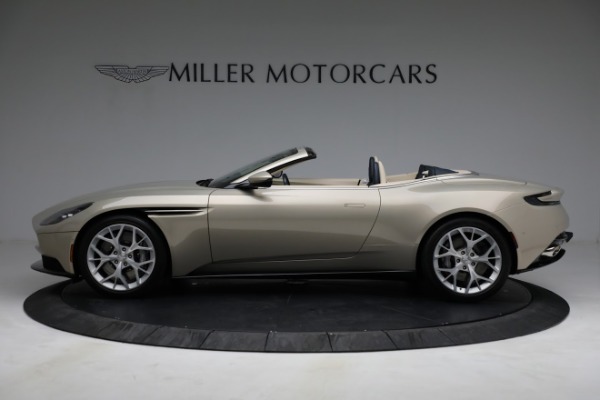 Used 2019 Aston Martin DB11 Volante for sale Sold at Alfa Romeo of Greenwich in Greenwich CT 06830 2