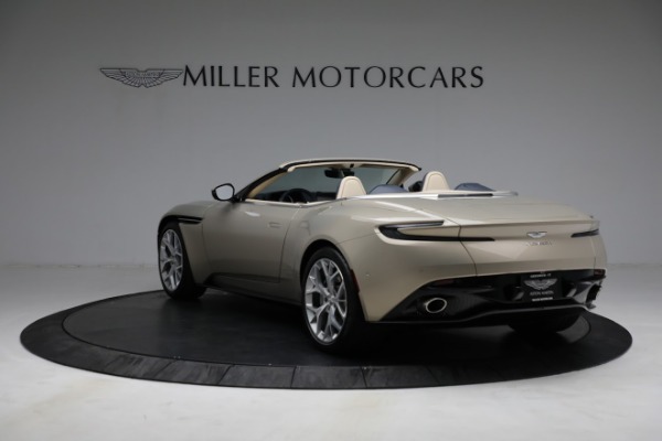 Used 2019 Aston Martin DB11 Volante for sale Sold at Alfa Romeo of Greenwich in Greenwich CT 06830 4