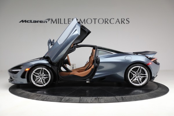 Used 2019 McLaren 720S Luxury for sale Sold at Alfa Romeo of Greenwich in Greenwich CT 06830 14