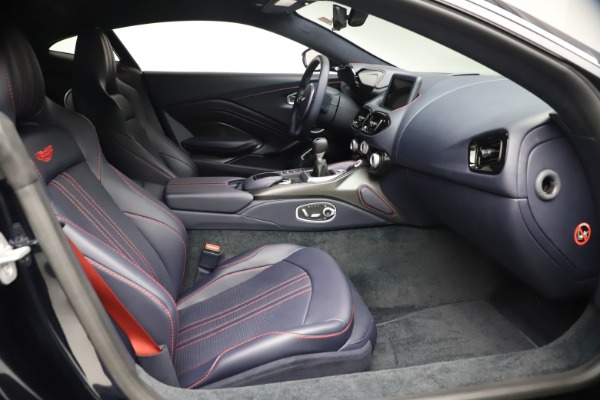 New 2021 Aston Martin Vantage for sale $189,686 at Alfa Romeo of Greenwich in Greenwich CT 06830 20