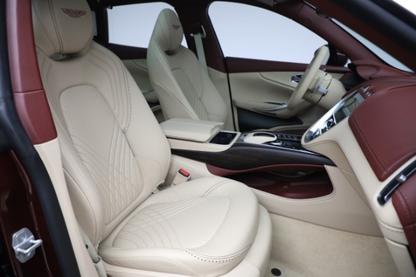 New 2021 Aston Martin DBX for sale Sold at Alfa Romeo of Greenwich in Greenwich CT 06830 23