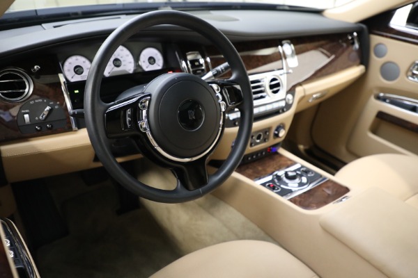 Used 2011 Rolls-Royce Ghost for sale Sold at Alfa Romeo of Greenwich in Greenwich CT 06830 12