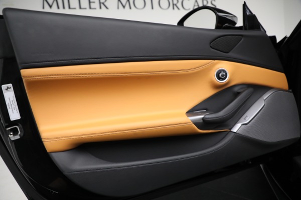 Used 2019 Ferrari Portofino for sale $231,900 at Alfa Romeo of Greenwich in Greenwich CT 06830 23