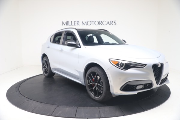 New 2021 Alfa Romeo Stelvio Ti Sport Q4 for sale Sold at Alfa Romeo of Greenwich in Greenwich CT 06830 11