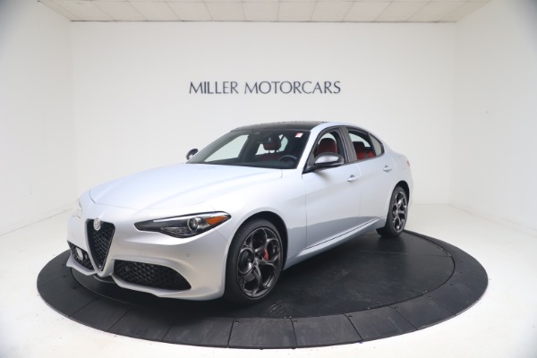 New 2021 Alfa Romeo Giulia Ti Sport Q4 for sale Sold at Alfa Romeo of Greenwich in Greenwich CT 06830 1