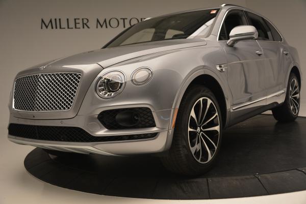 Used 2017 Bentley Bentayga W12 for sale Sold at Alfa Romeo of Greenwich in Greenwich CT 06830 17