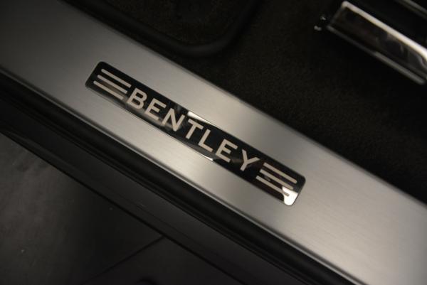 Used 2017 Bentley Bentayga W12 for sale Sold at Alfa Romeo of Greenwich in Greenwich CT 06830 24