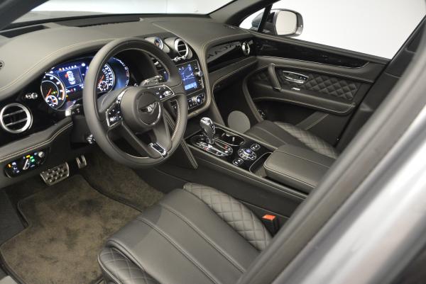 Used 2017 Bentley Bentayga W12 for sale Sold at Alfa Romeo of Greenwich in Greenwich CT 06830 27