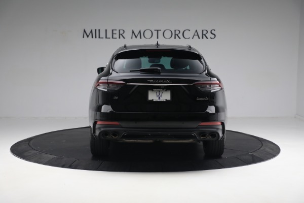 Used 2021 Maserati Levante for sale Sold at Alfa Romeo of Greenwich in Greenwich CT 06830 7