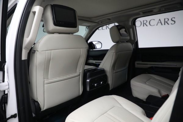 Used 2019 Ford Expedition MAX Platinum for sale Sold at Alfa Romeo of Greenwich in Greenwich CT 06830 15