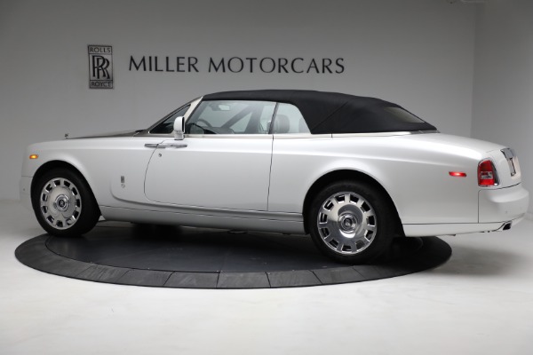 Used 2017 Rolls-Royce Phantom Drophead Coupe for sale Sold at Alfa Romeo of Greenwich in Greenwich CT 06830 12
